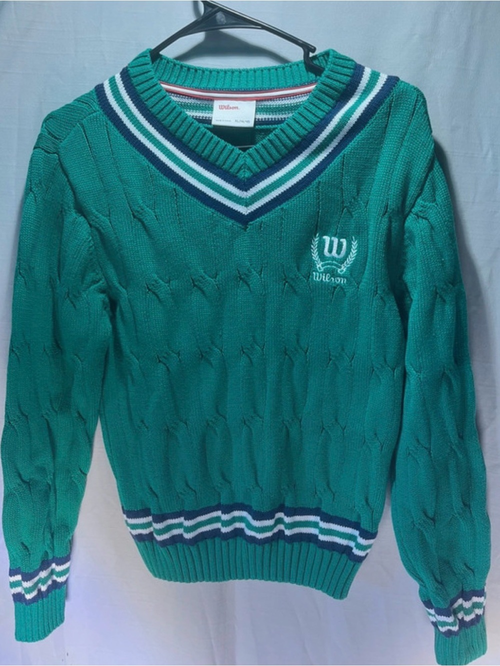 Wilson youth xl green V-Neck Cable Knit Sweater